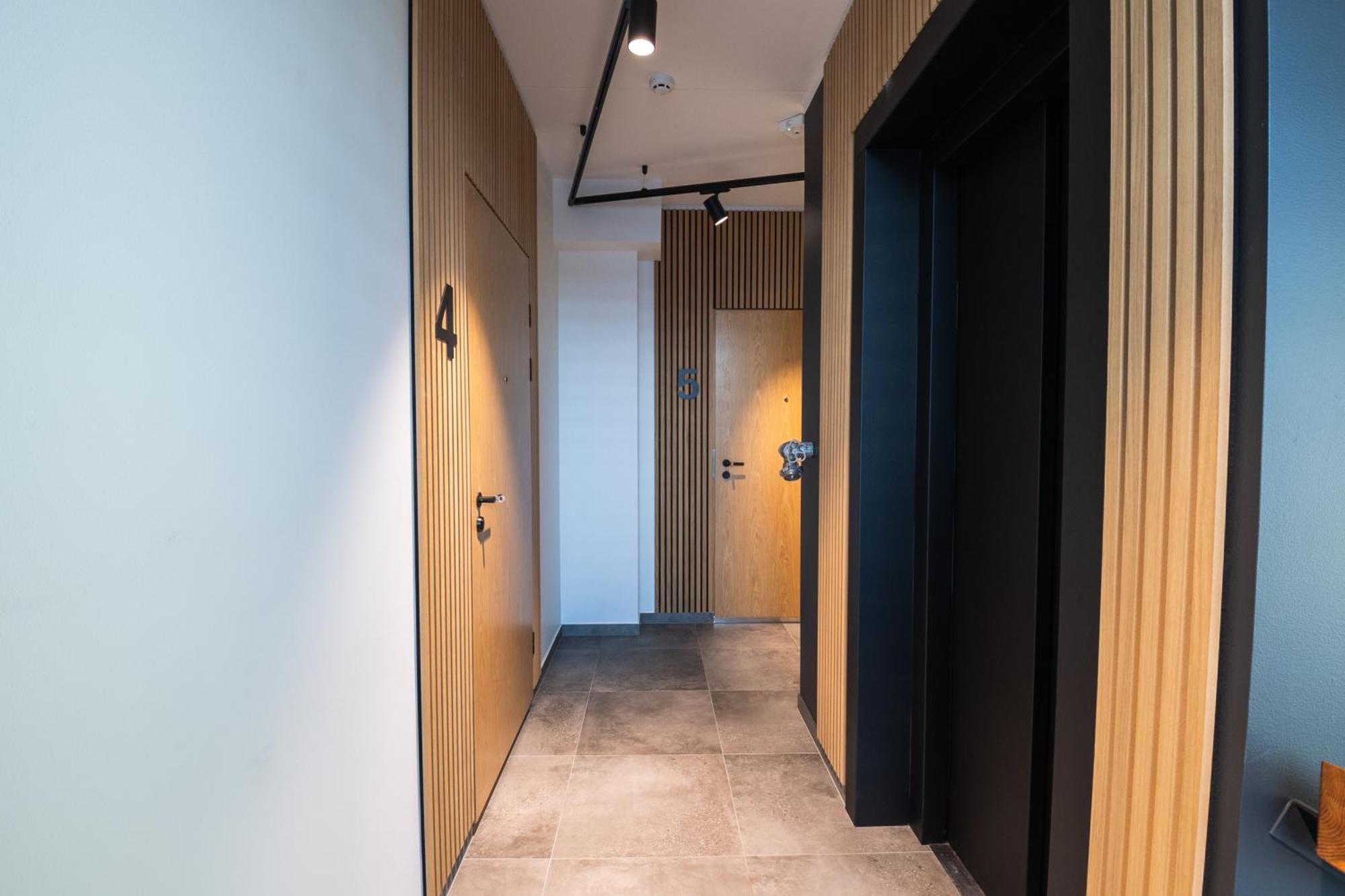 R64 Premium Apartments Тарту Экстерьер фото